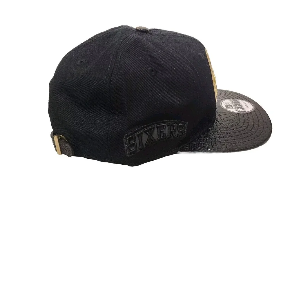 Mitchell &‎ Ness Philadelphia 76ers Fool's Black Leather Patch Brim Snapback Hat
